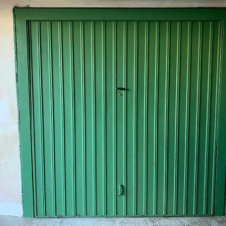 Rosaria's House بيت للعطل *