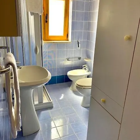 Rosaria's House بيت للعطل